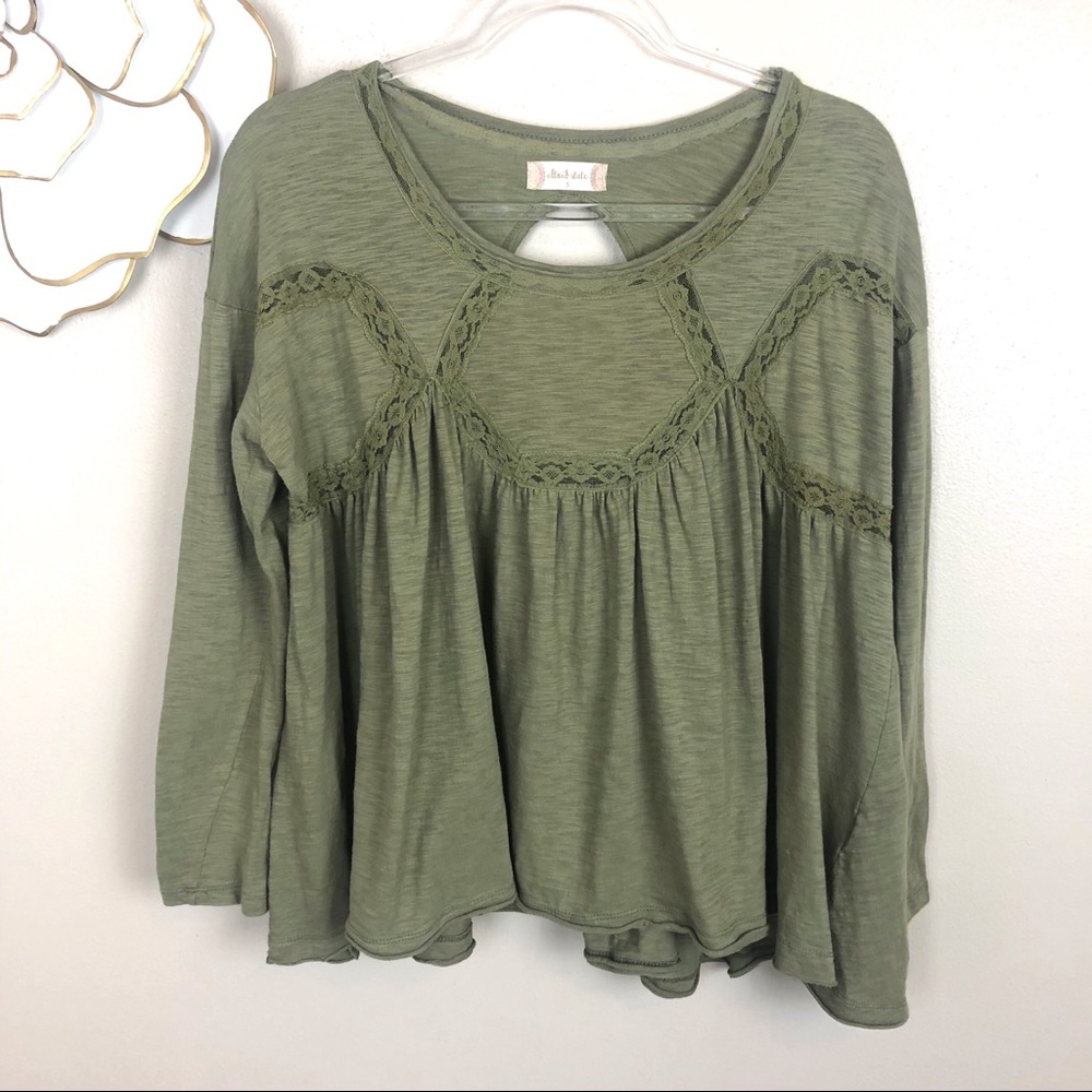 Altr’d State boho flowy top lace trim back cutout